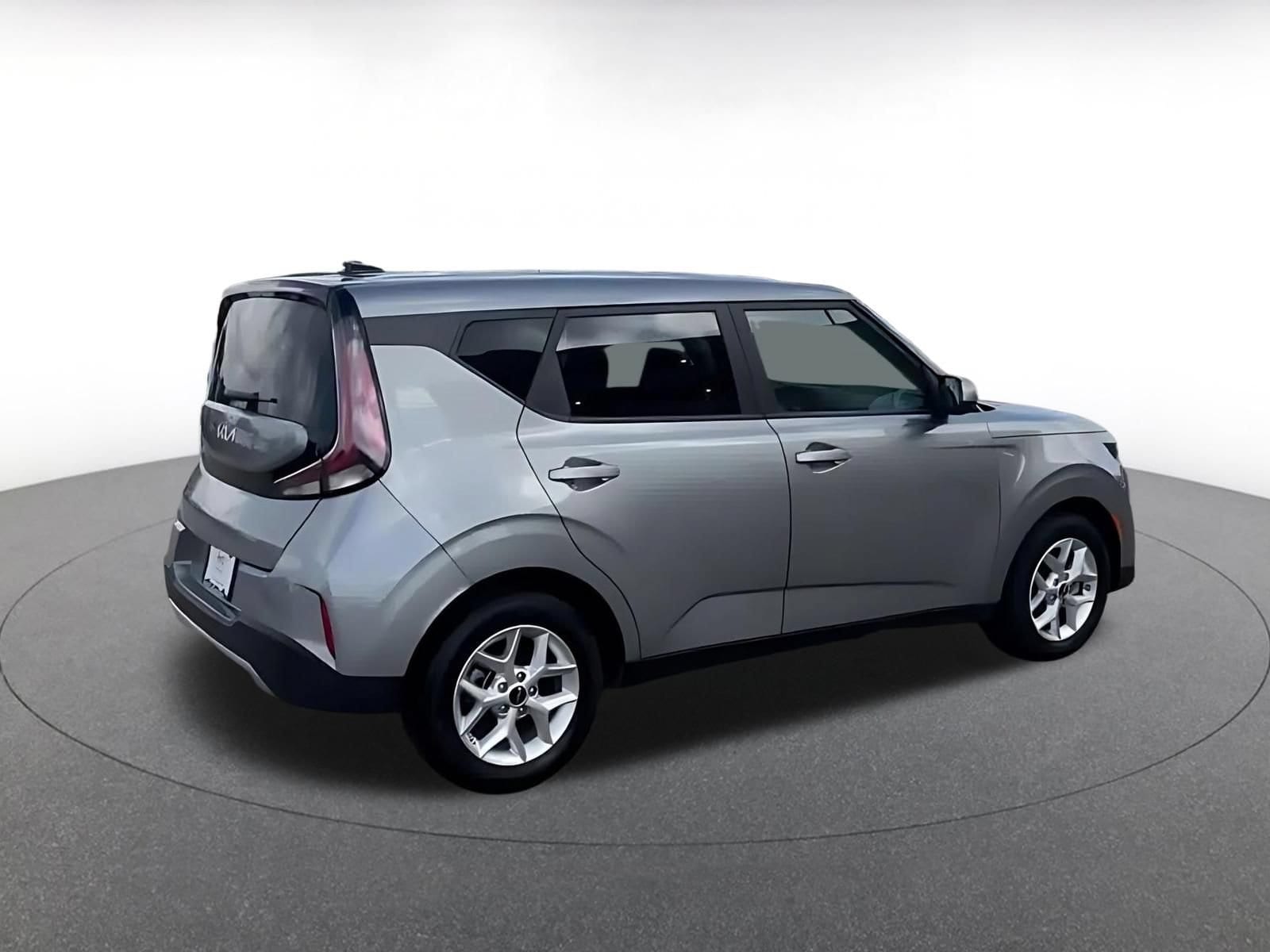 Thumbnail: 2025 Kia Soul - 14