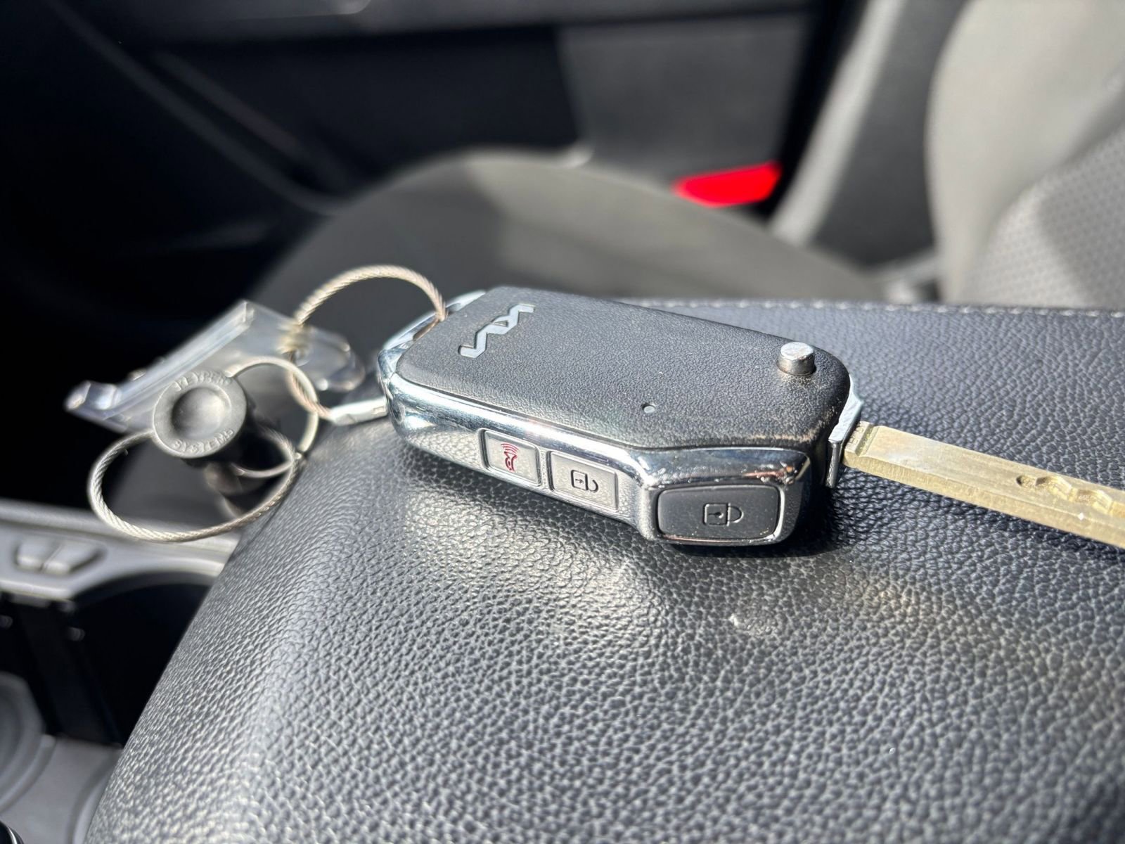 Thumbnail: 2025 Kia Sportage - 21