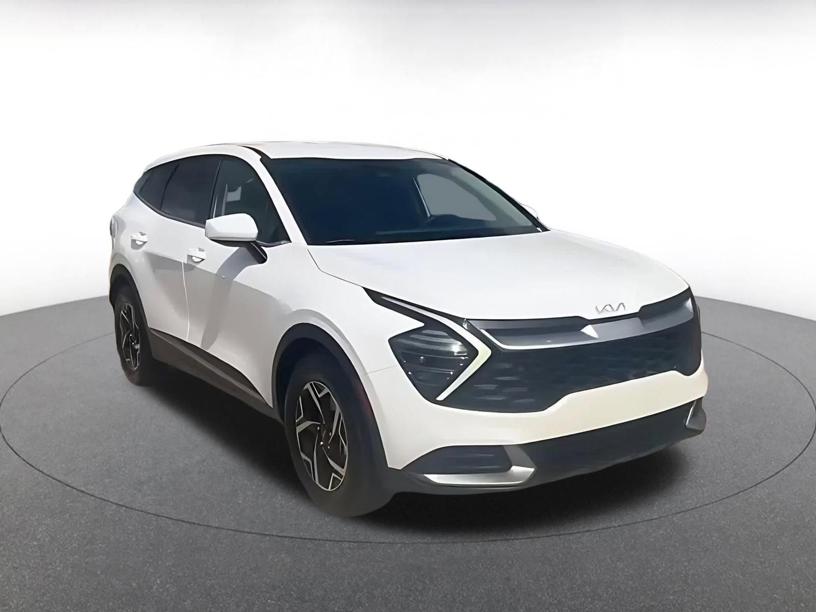 Thumbnail: 2025 Kia Sportage - 3