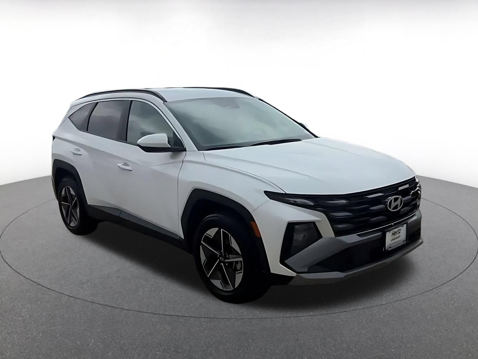 Thumbnail: 2026 Hyundai Tucson - 3