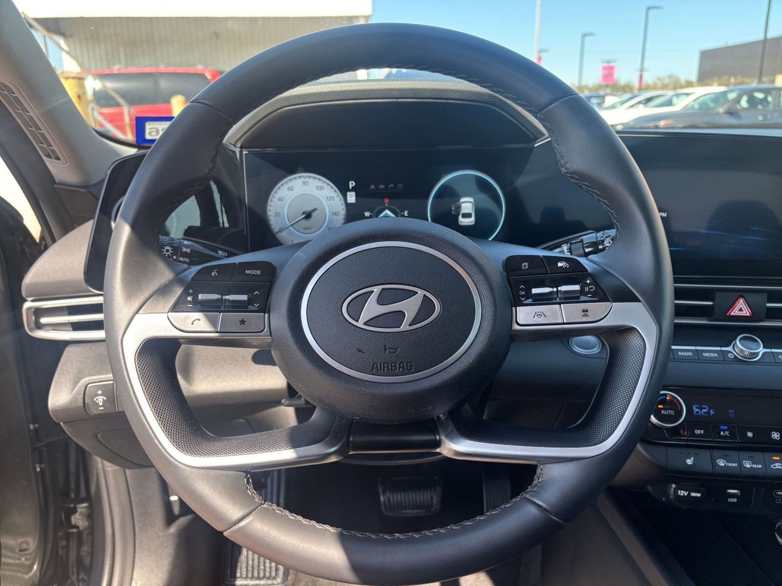 Thumbnail: 2025 Hyundai Elantra - 28