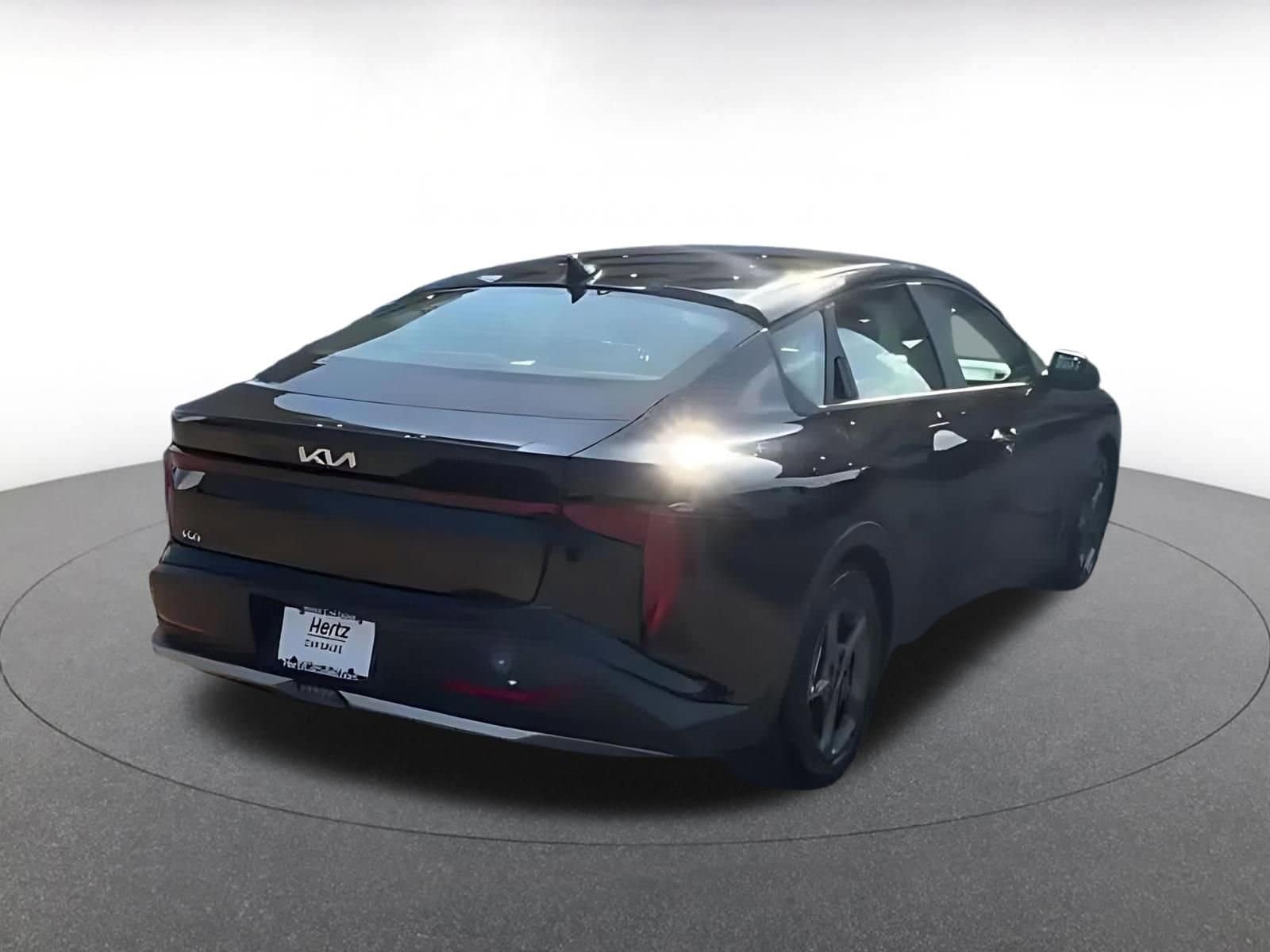 Thumbnail: 2025 Kia K4 - 15