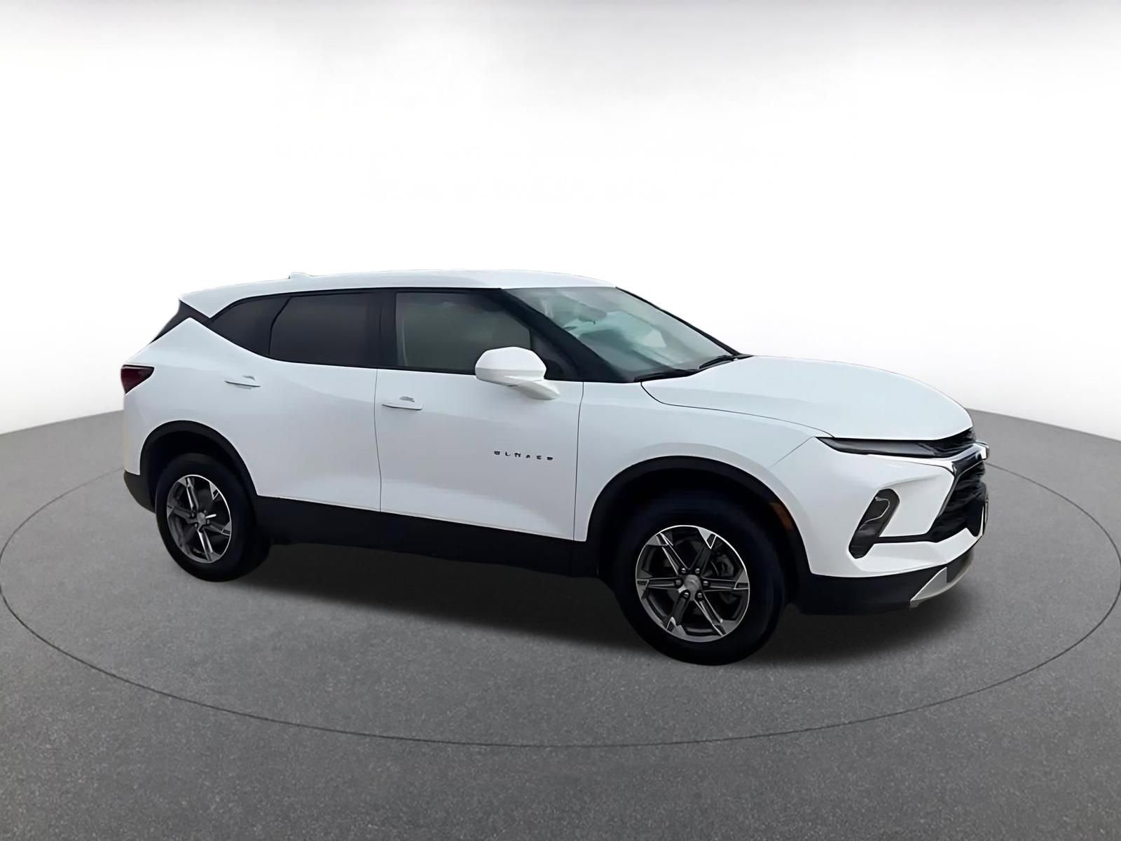 Thumbnail: 2025 Chevrolet Blazer - 2