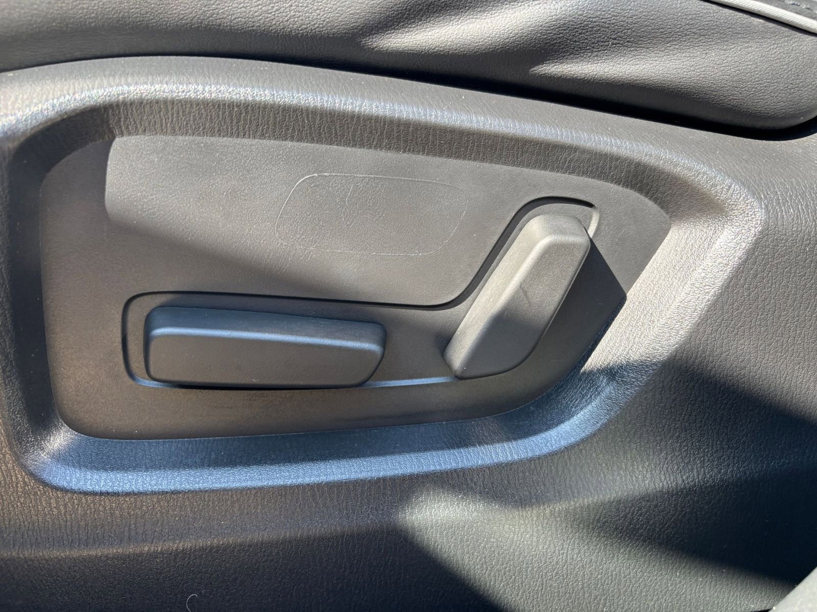 Thumbnail: 2025 Mazda CX-5 - 23