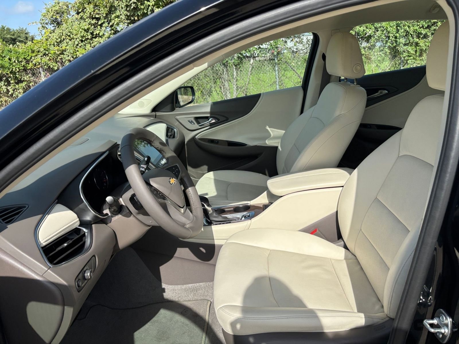 Thumbnail: 2024 Chevrolet Malibu - 27