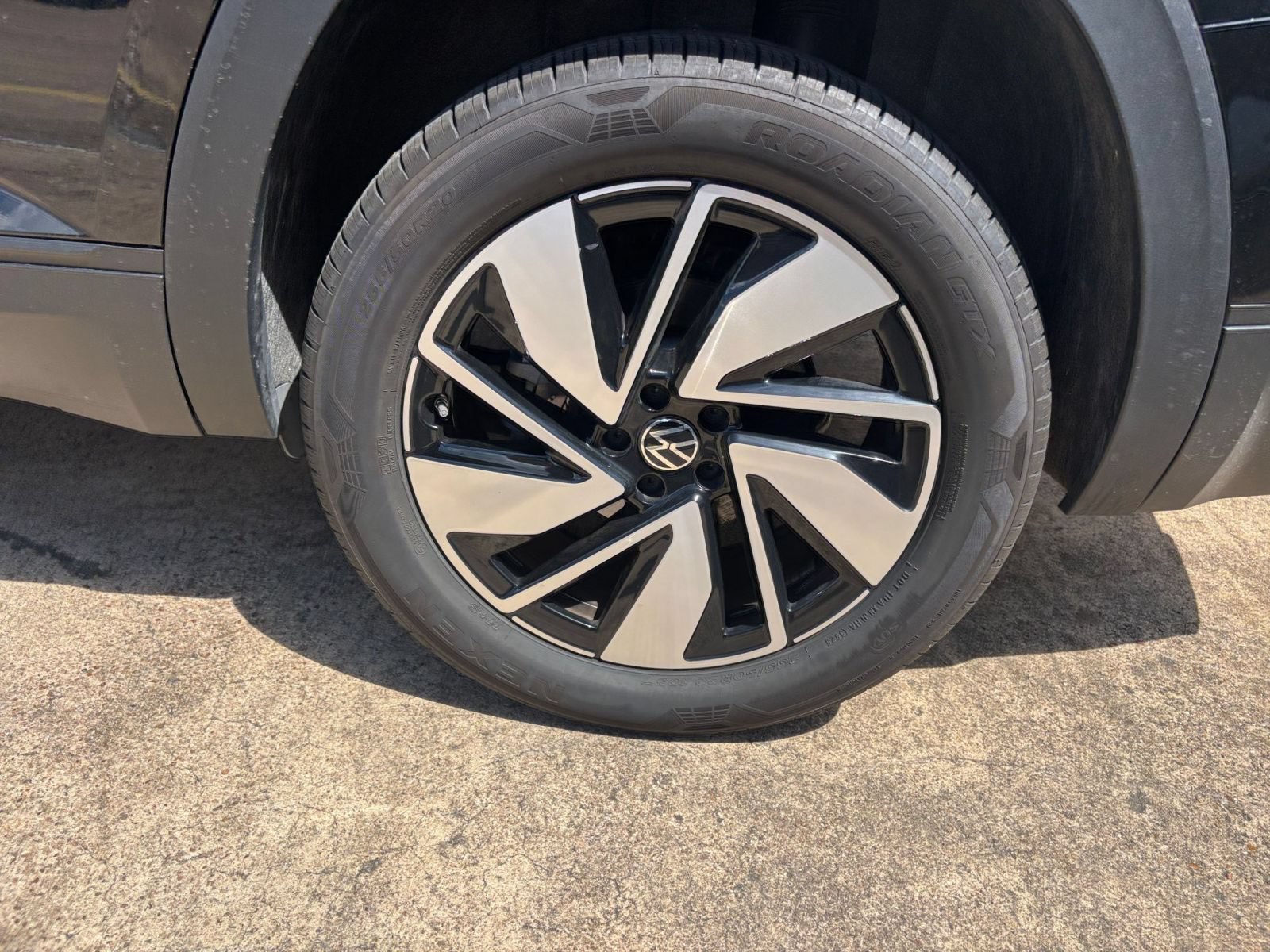 Thumbnail: 2026 Volkswagen Atlas - 32