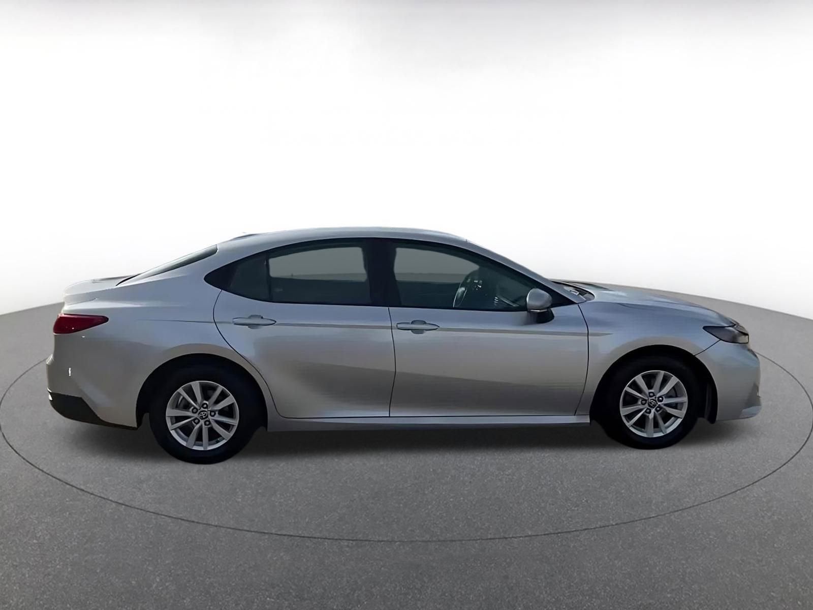 Thumbnail: 2025 Toyota Camry - 16