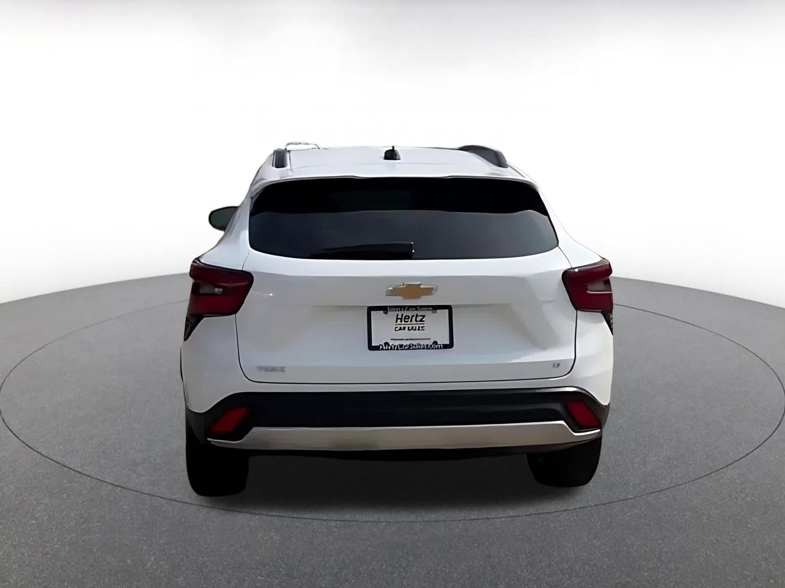 Thumbnail: 2025 Chevrolet Trax - 12