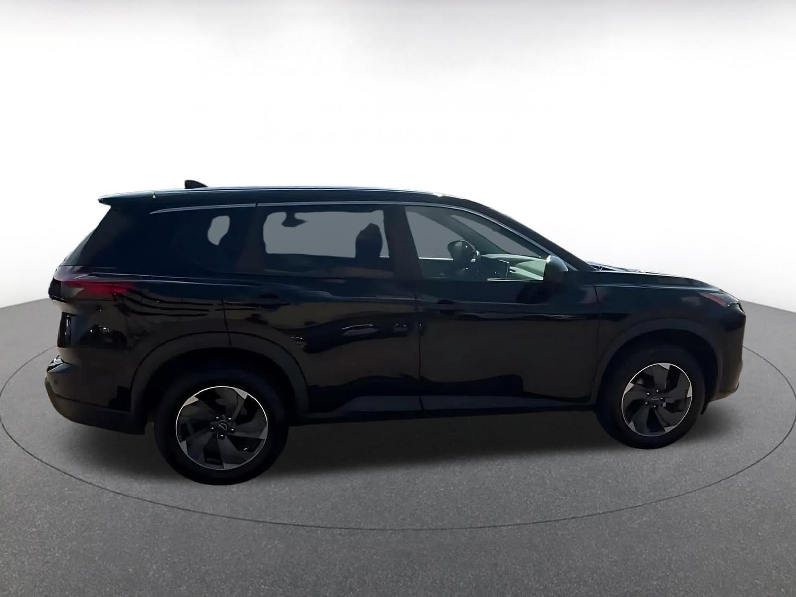 Thumbnail: 2025 Nissan Rogue - 14