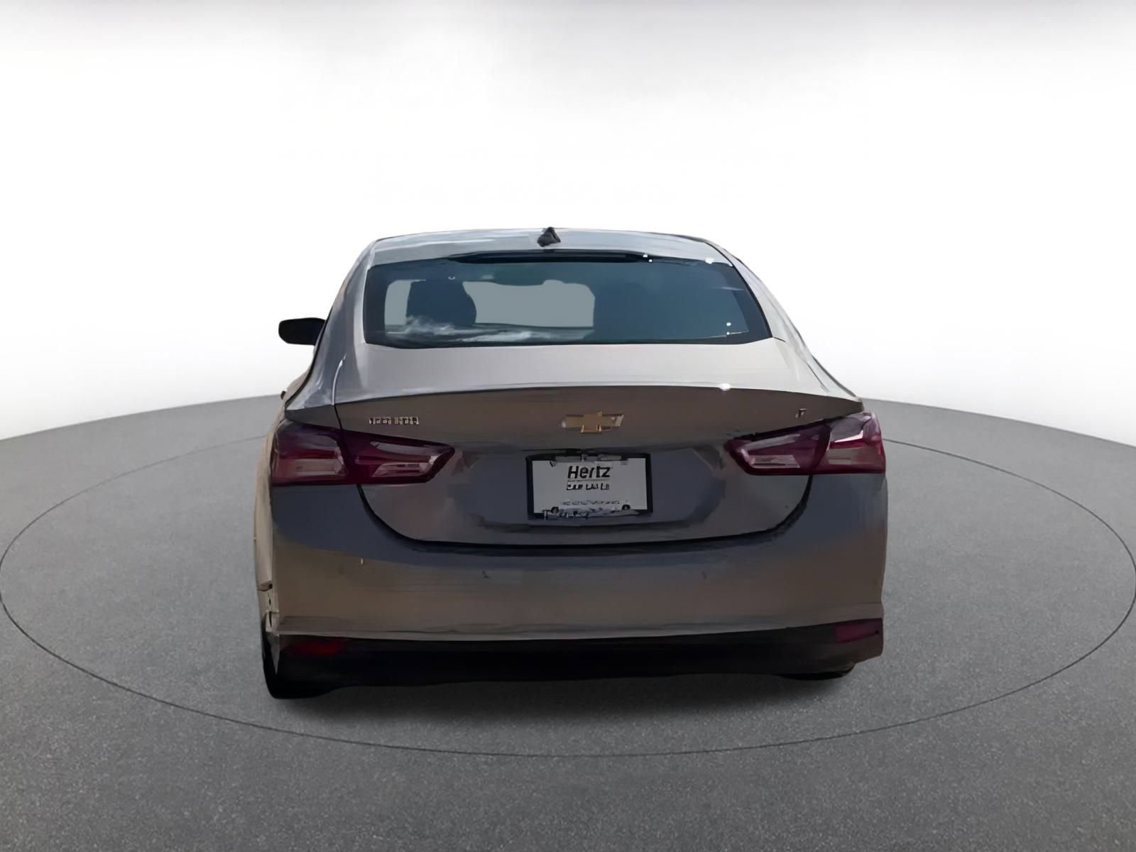 Thumbnail: 2024 Chevrolet Malibu - 11