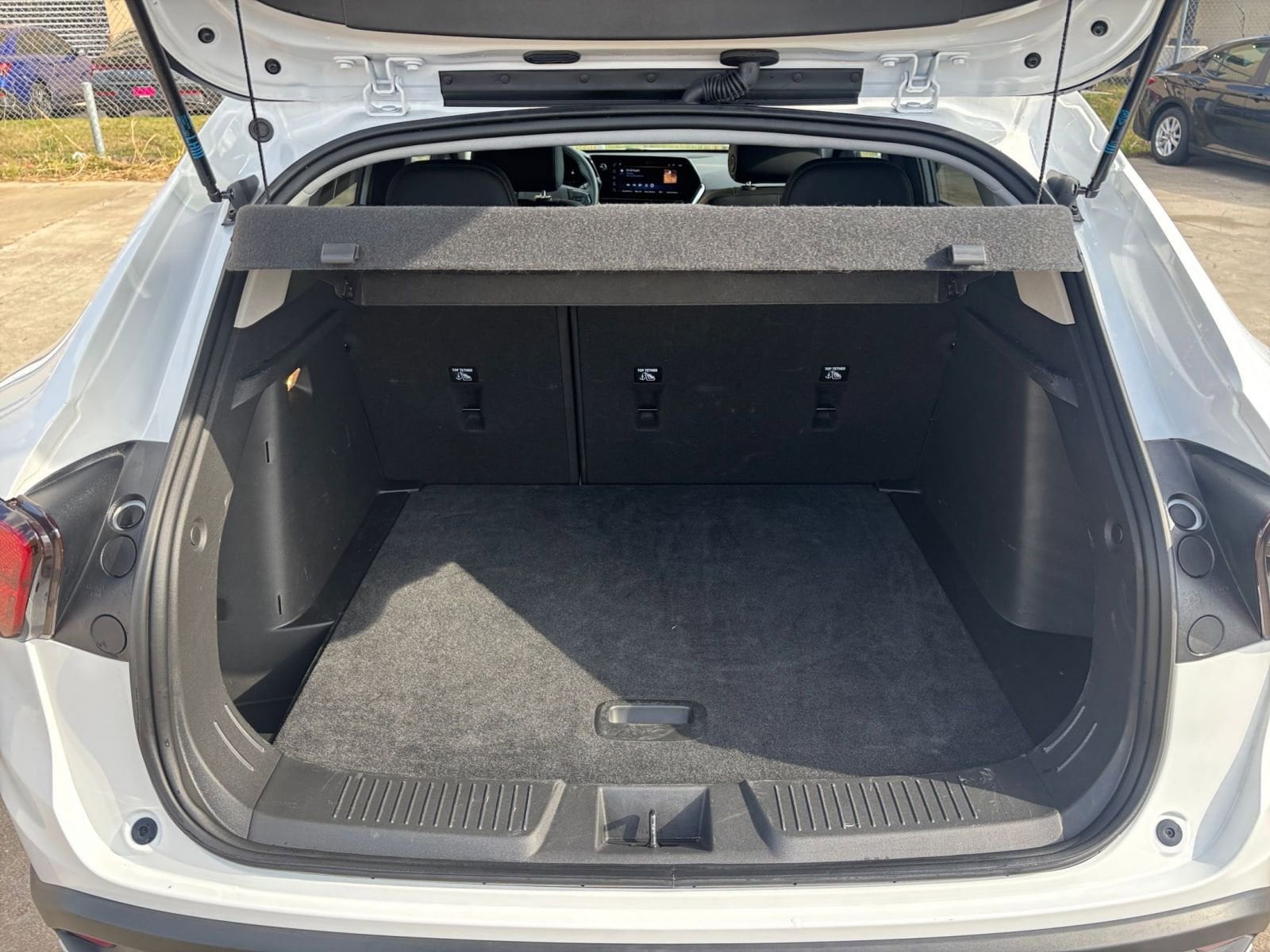 Thumbnail: 2025 Chevrolet Trax - 29