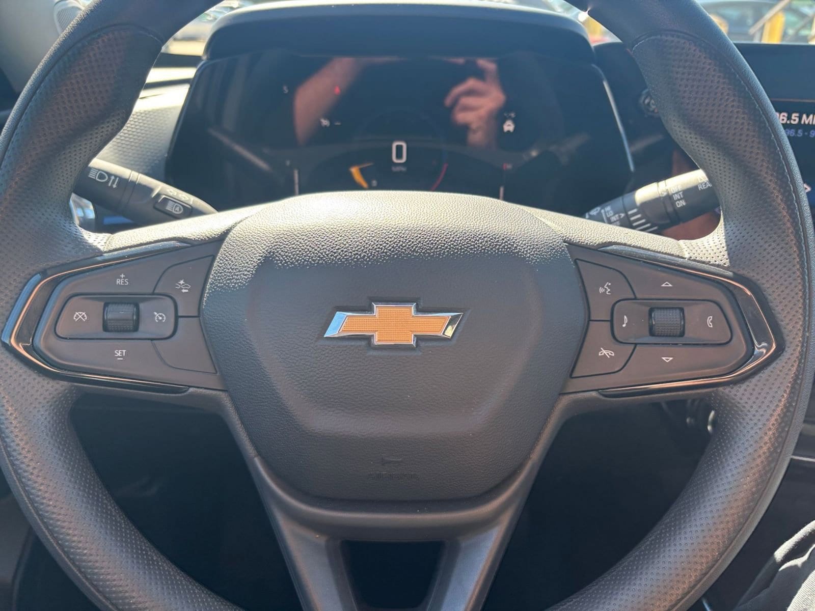 Thumbnail: 2025 Chevrolet Trax - 25