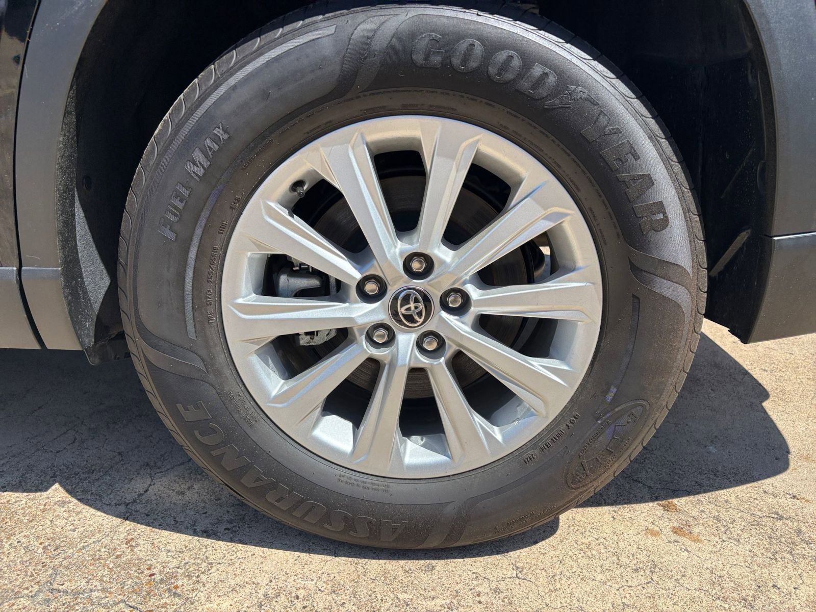 Thumbnail: 2025 Toyota Grand Highlander - 32