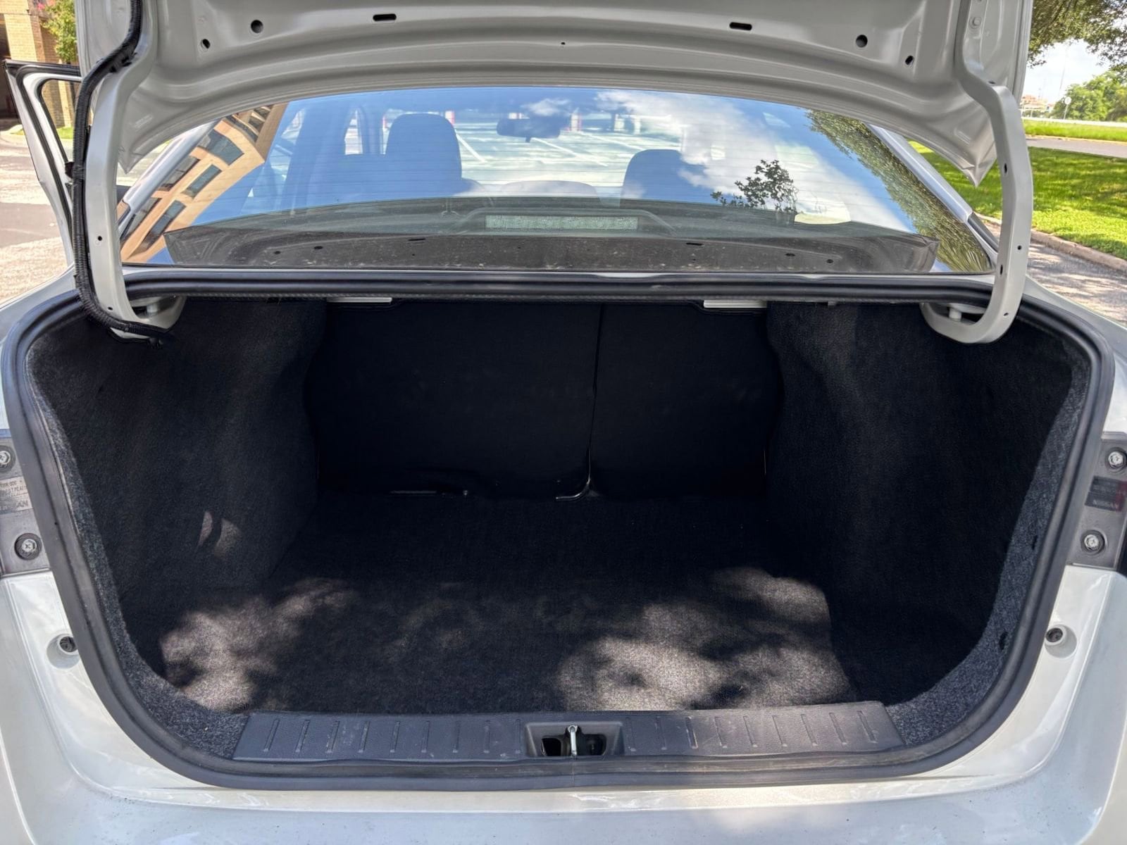 Thumbnail: 2025 Nissan Versa - 25