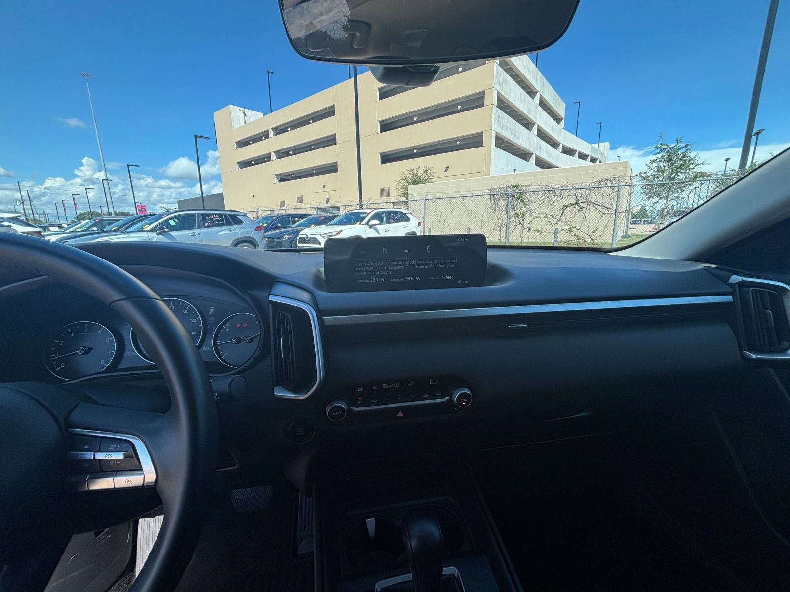 Thumbnail: 2025 Mazda CX-50 - 31