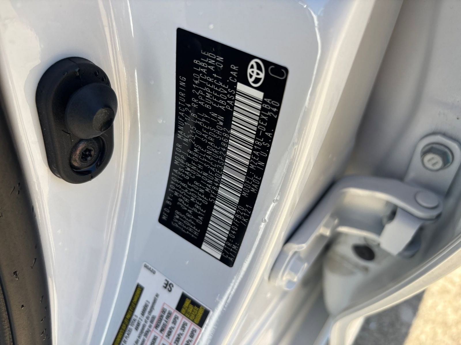 Thumbnail: 2025 Toyota Corolla - 27