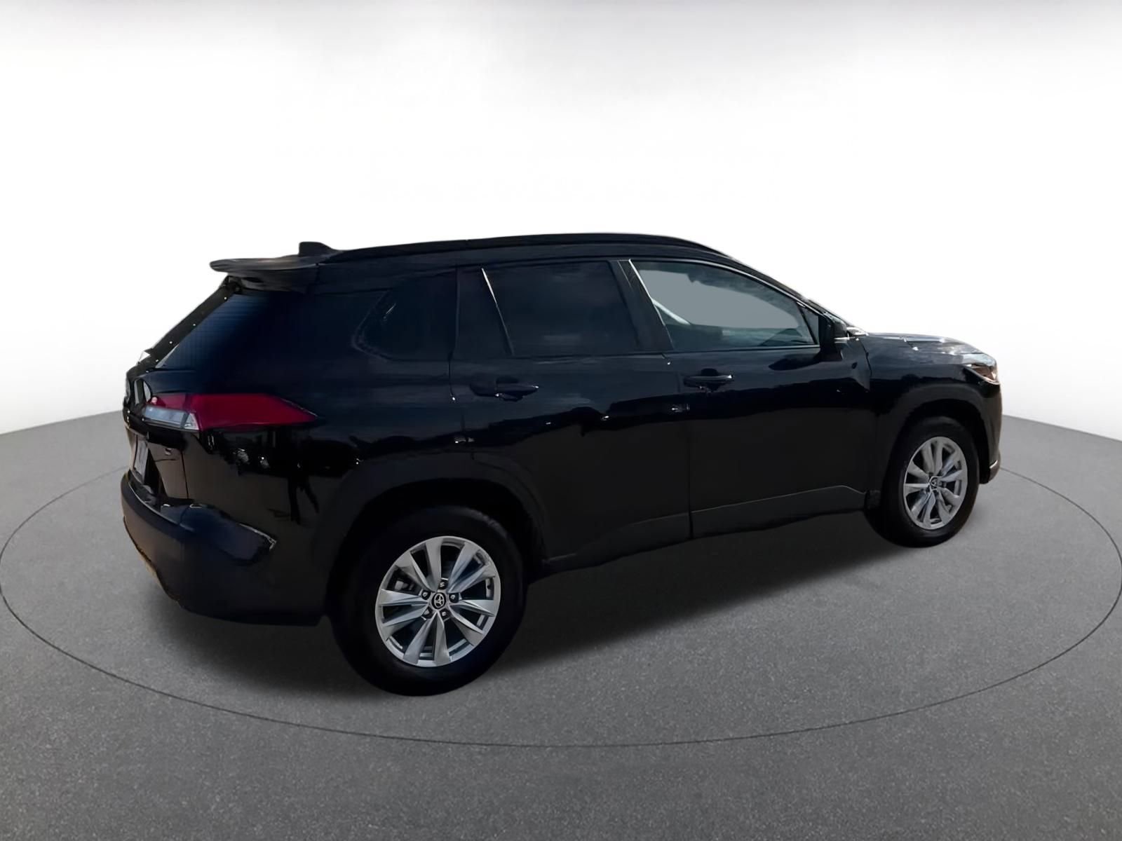 Thumbnail: 2025 Toyota Corolla Cross - 12