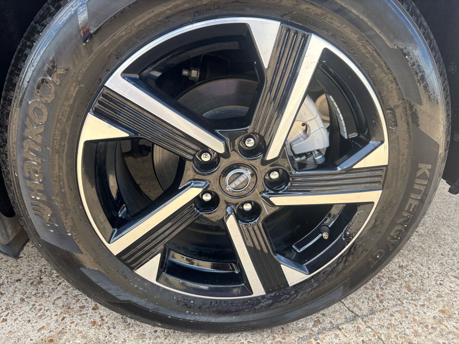 Thumbnail: 2025 Nissan Sentra - 28