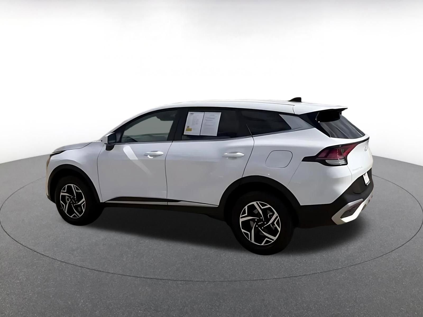 Thumbnail: 2025 Kia Sportage - 11