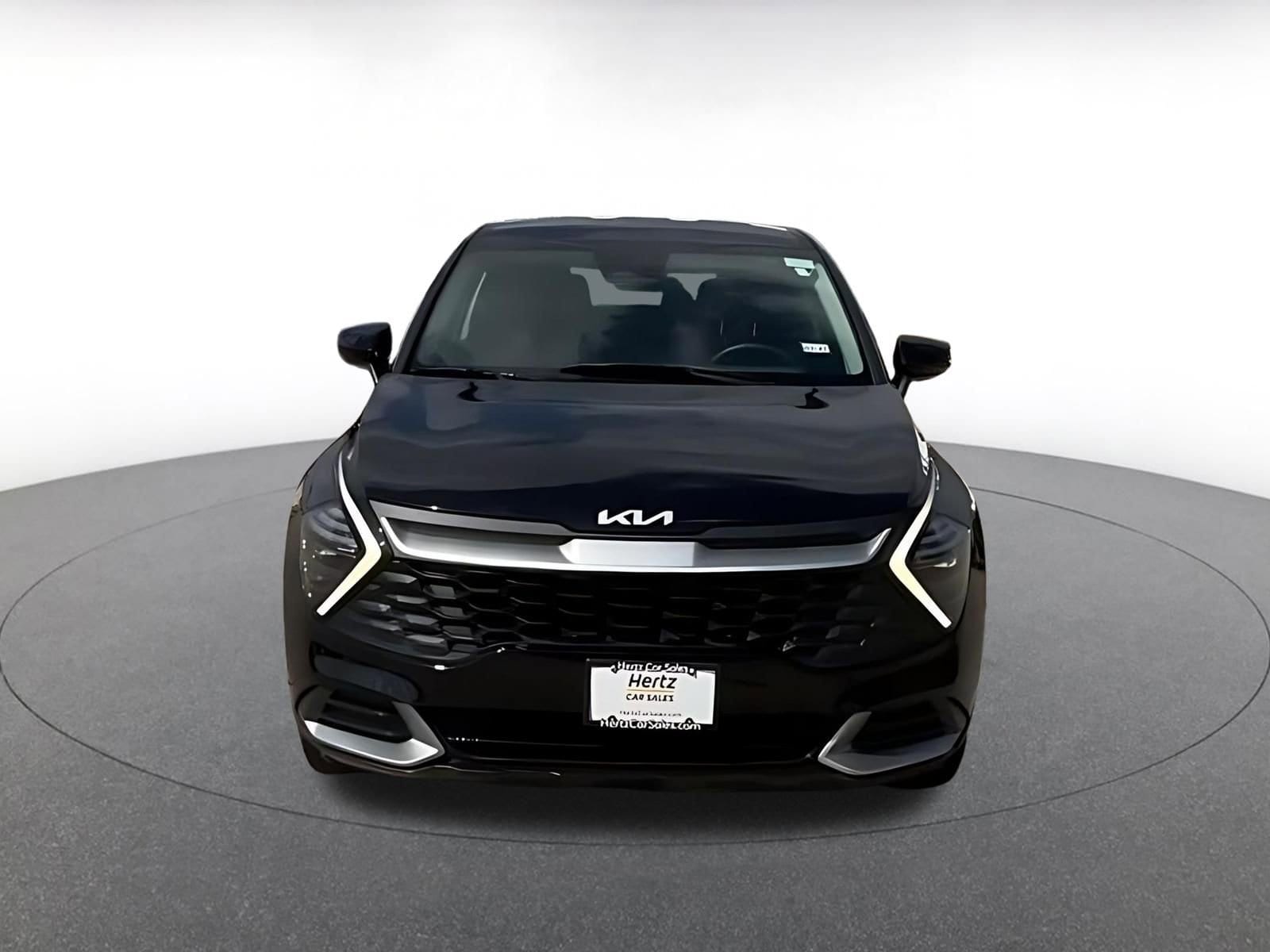 Thumbnail: 2025 Kia Sportage - 4