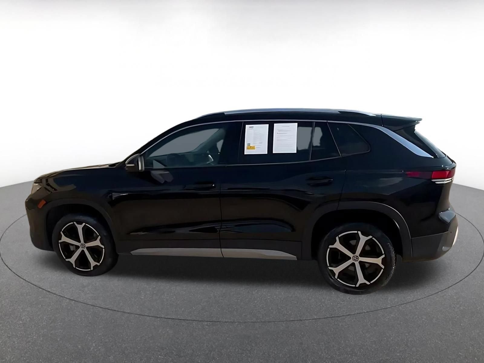 Thumbnail: 2026 Volkswagen Tiguan - 9