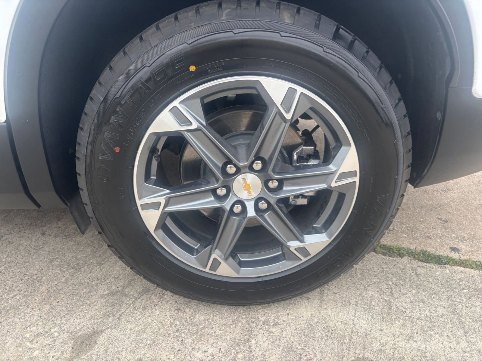 Thumbnail: 2025 Chevrolet Blazer - 31