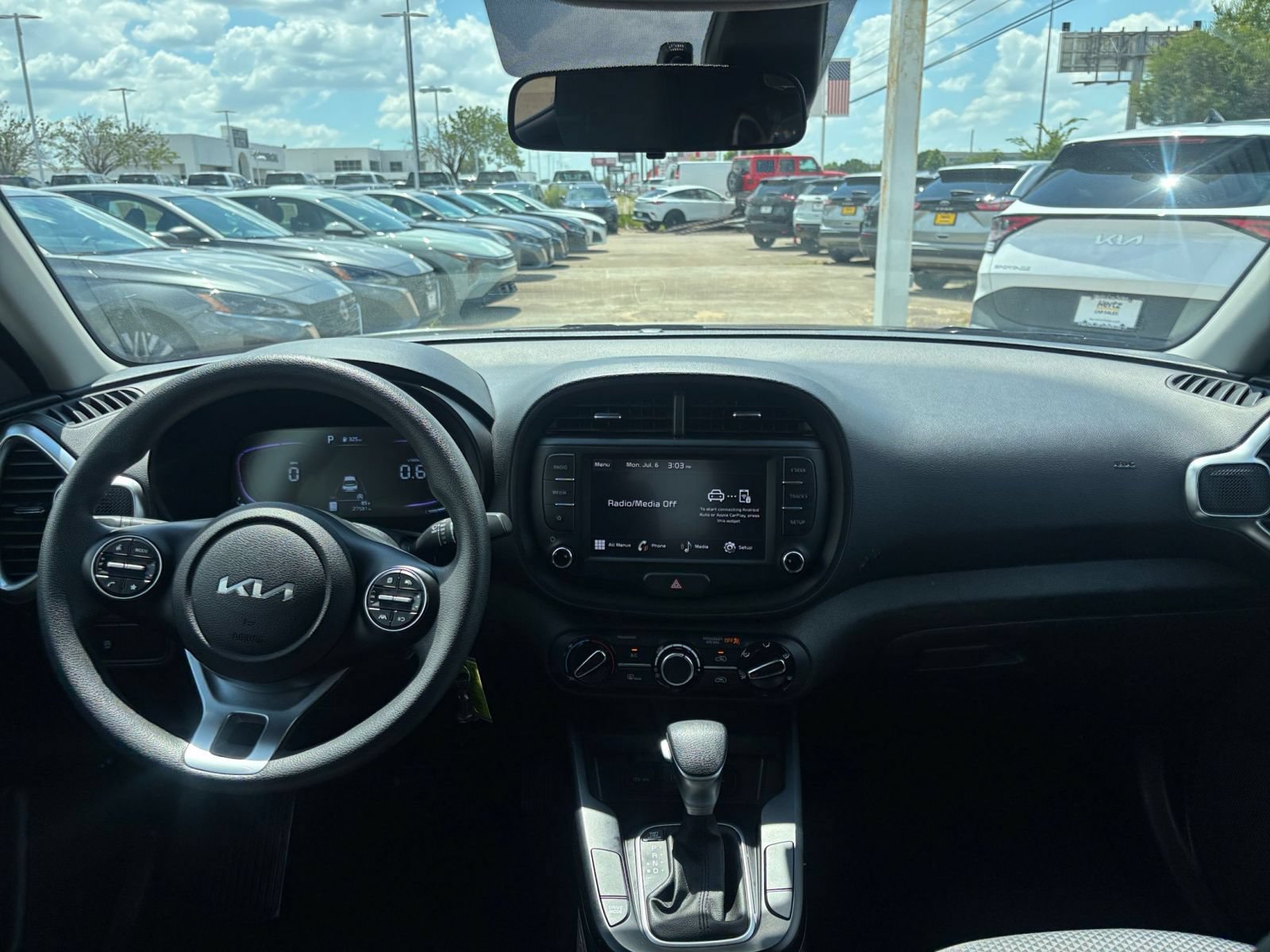 Thumbnail: 2025 Kia Soul - 30