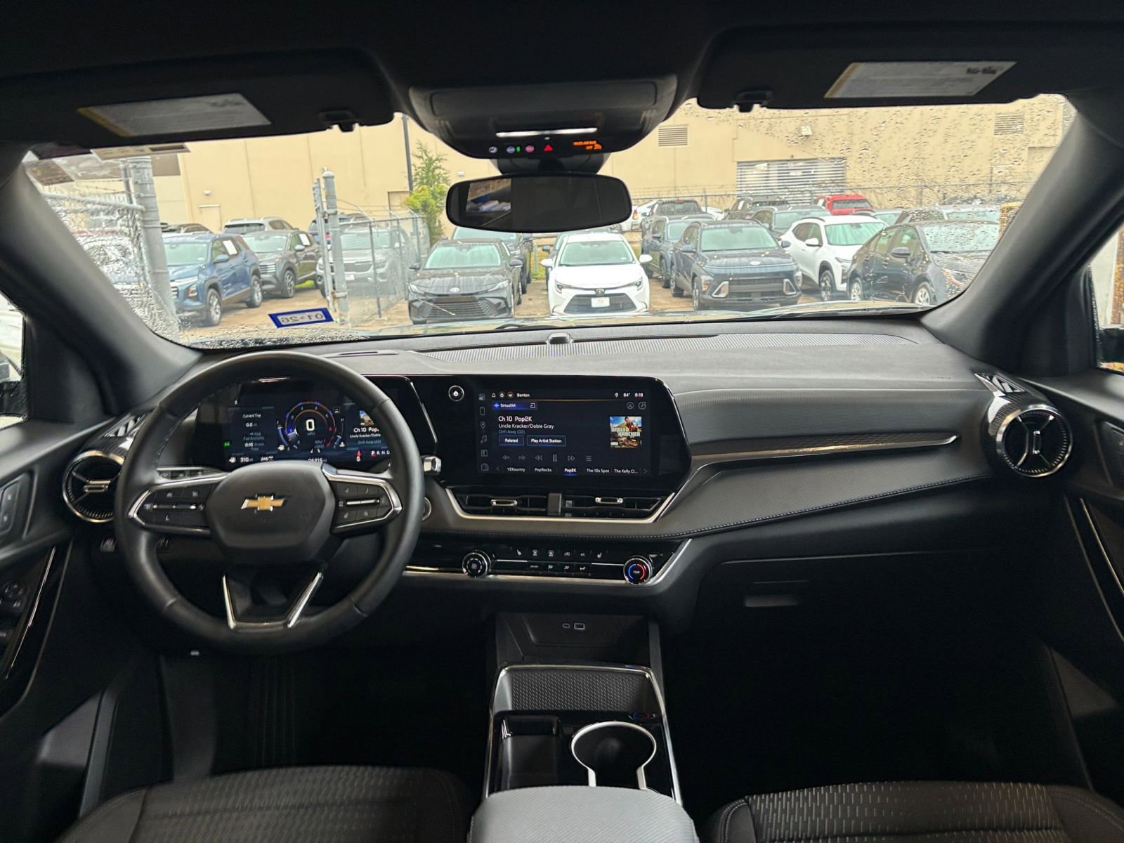 Thumbnail: 2025 Chevrolet Equinox - 32