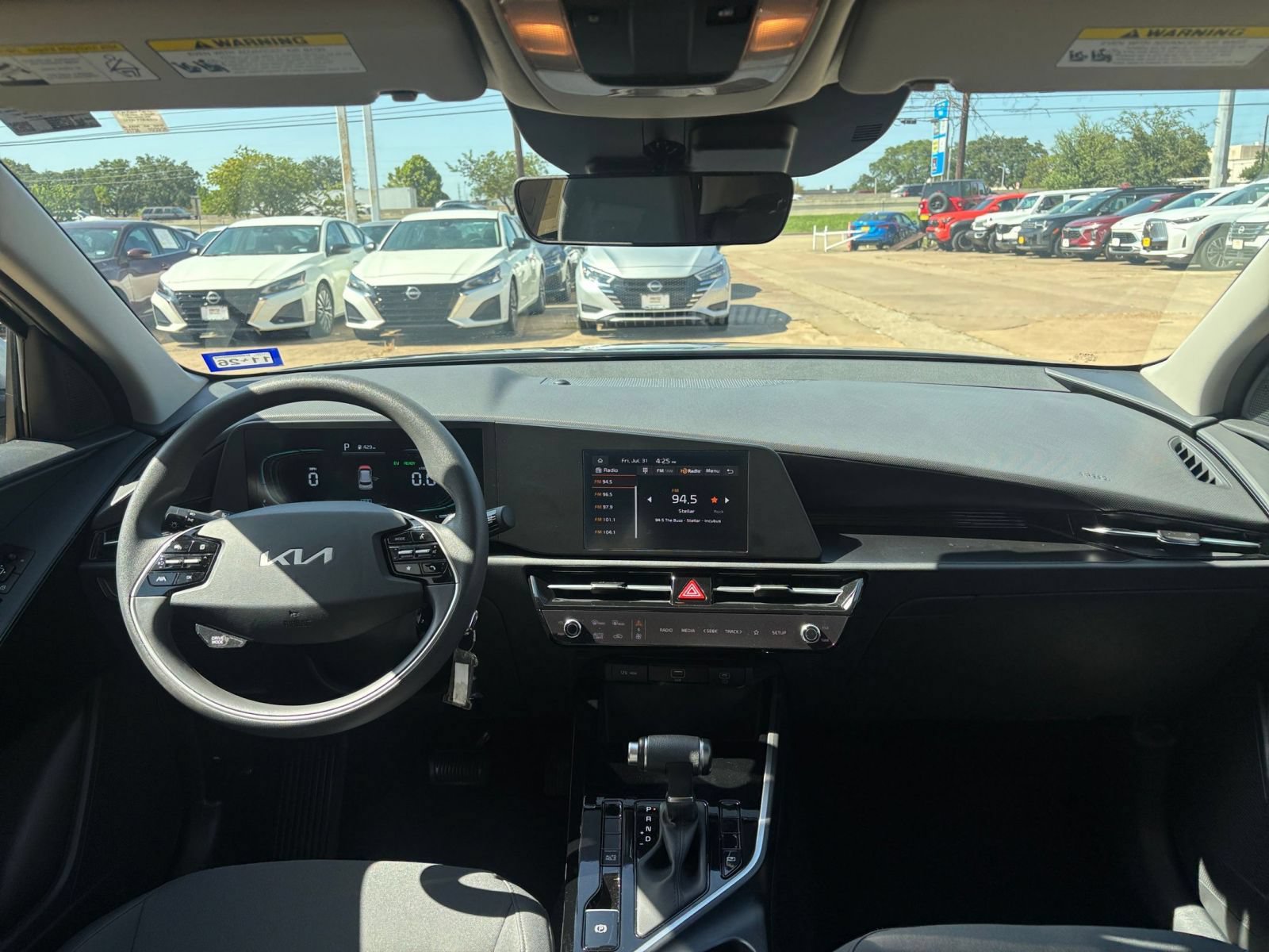 Thumbnail: 2026 Kia Niro - 31