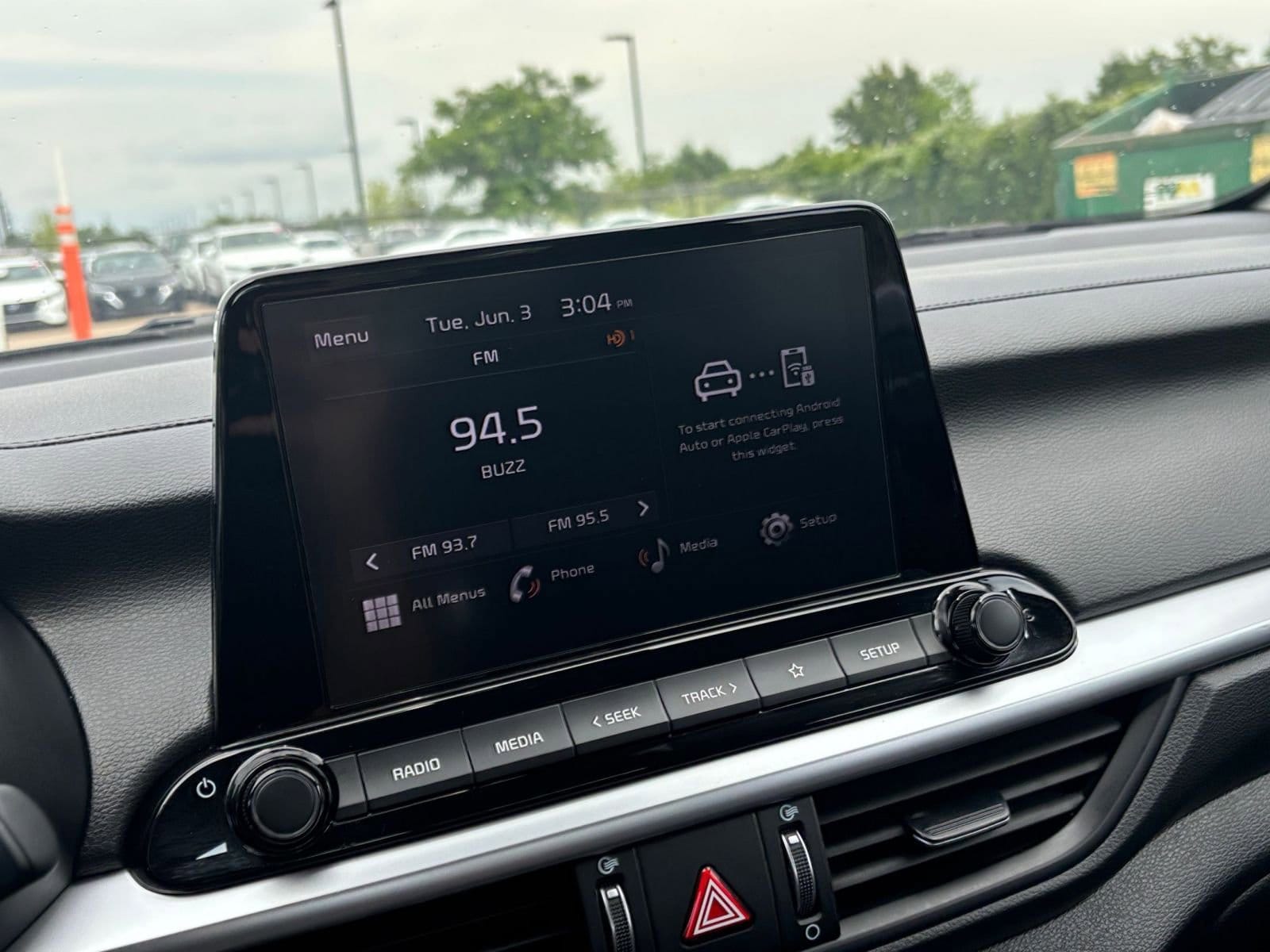 2024 Kia Forte LXS 17