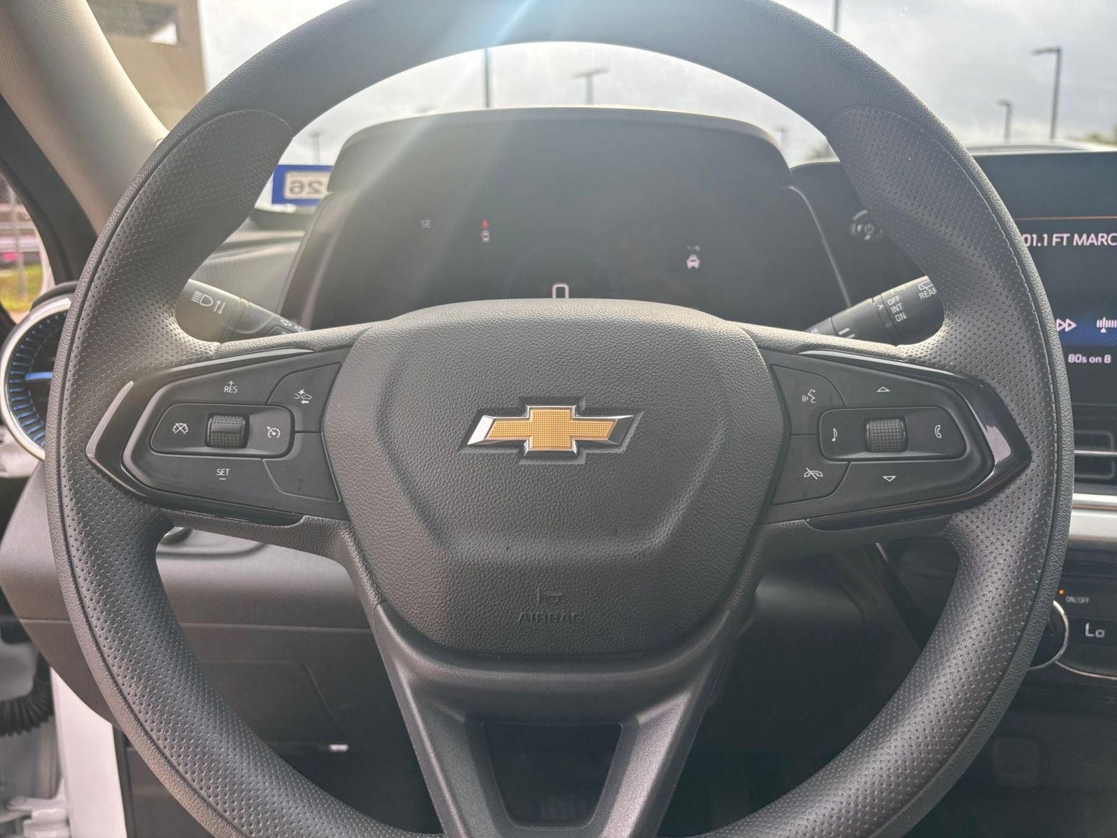 Thumbnail: 2025 Chevrolet Trax - 25