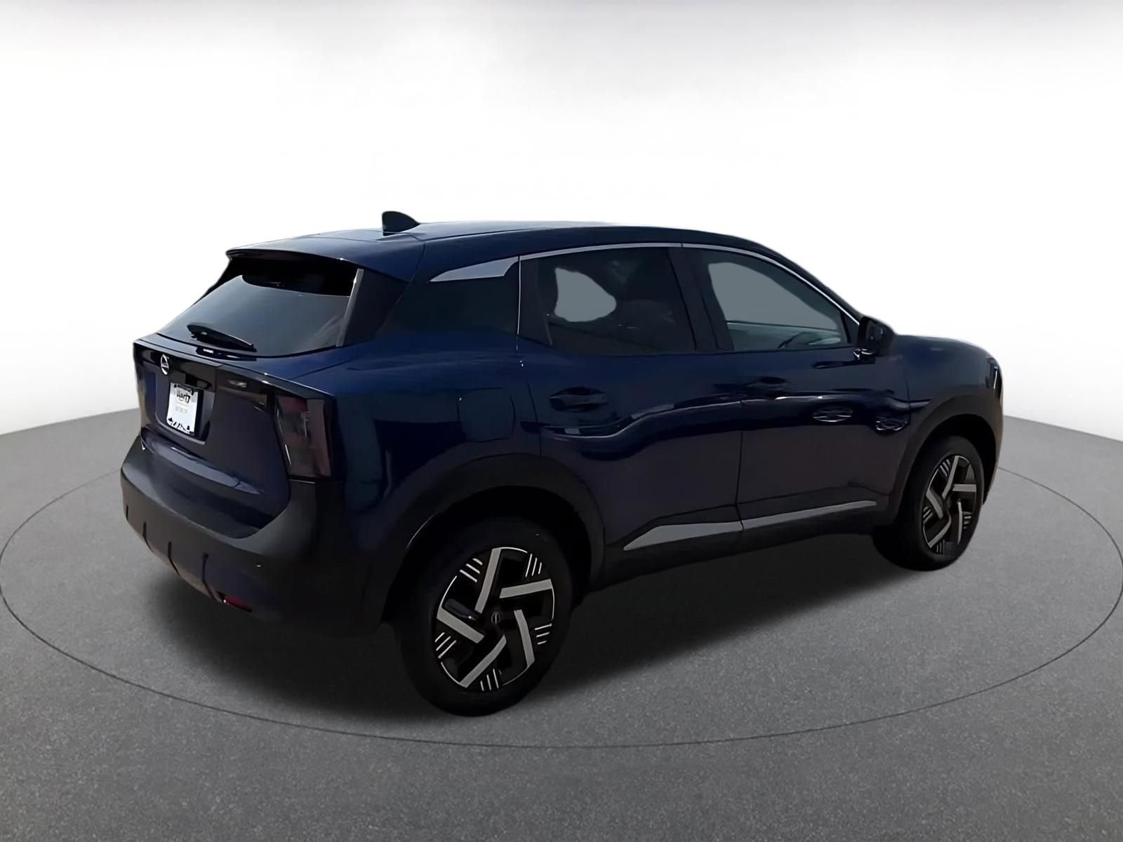 Thumbnail: 2025 Nissan Kicks - 14