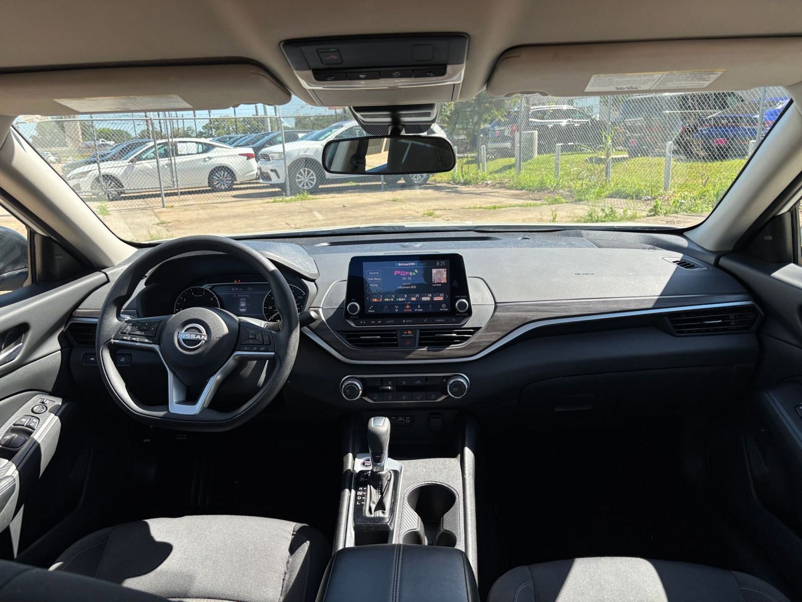 Thumbnail: 2025 Nissan Altima - 33
