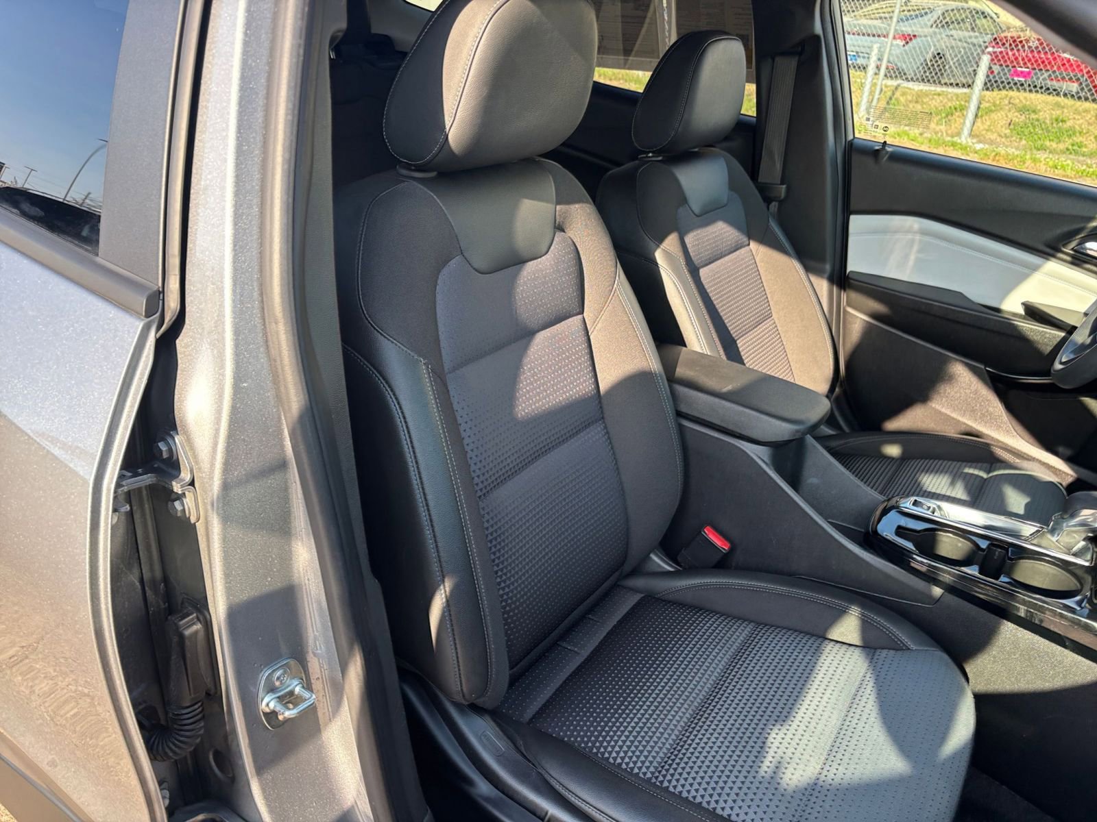 Thumbnail: 2025 Chevrolet Trax - 35