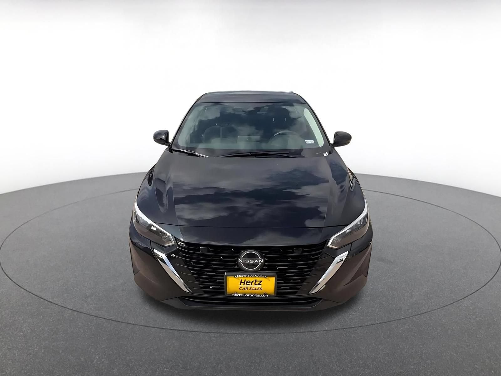 Thumbnail: 2025 Nissan Sentra - 4