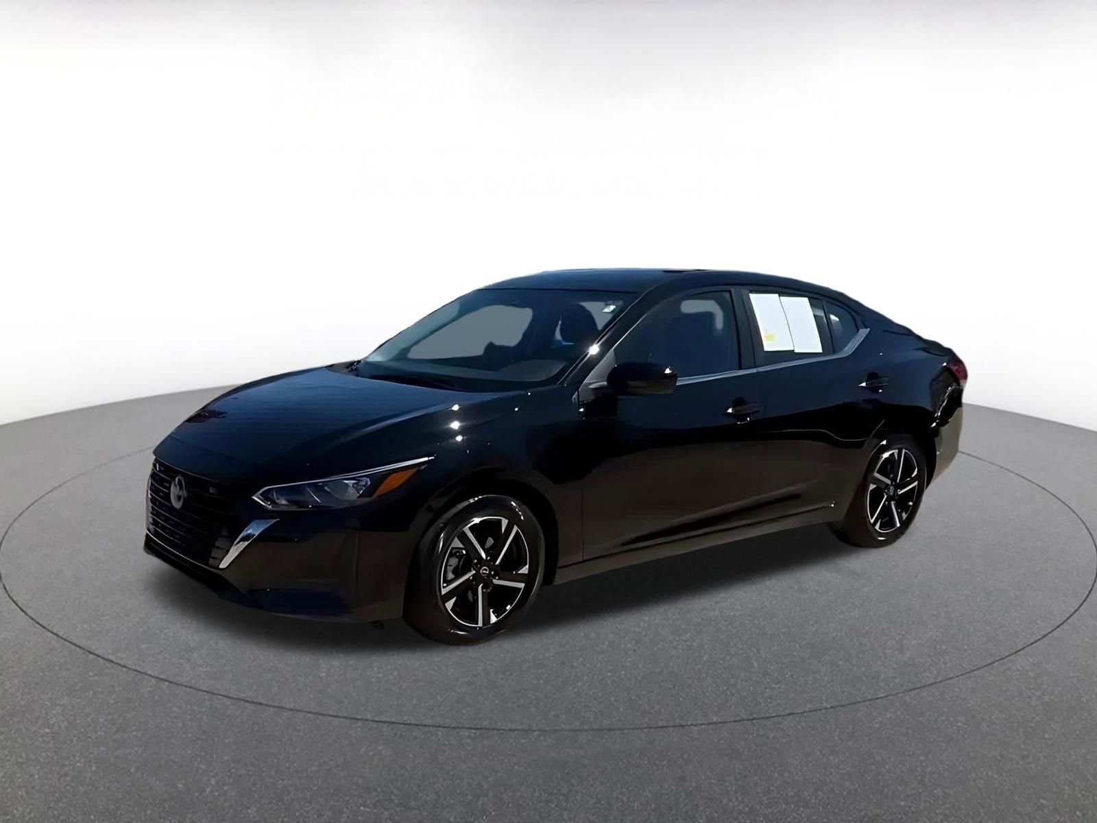 Thumbnail: 2025 Nissan Sentra - 3