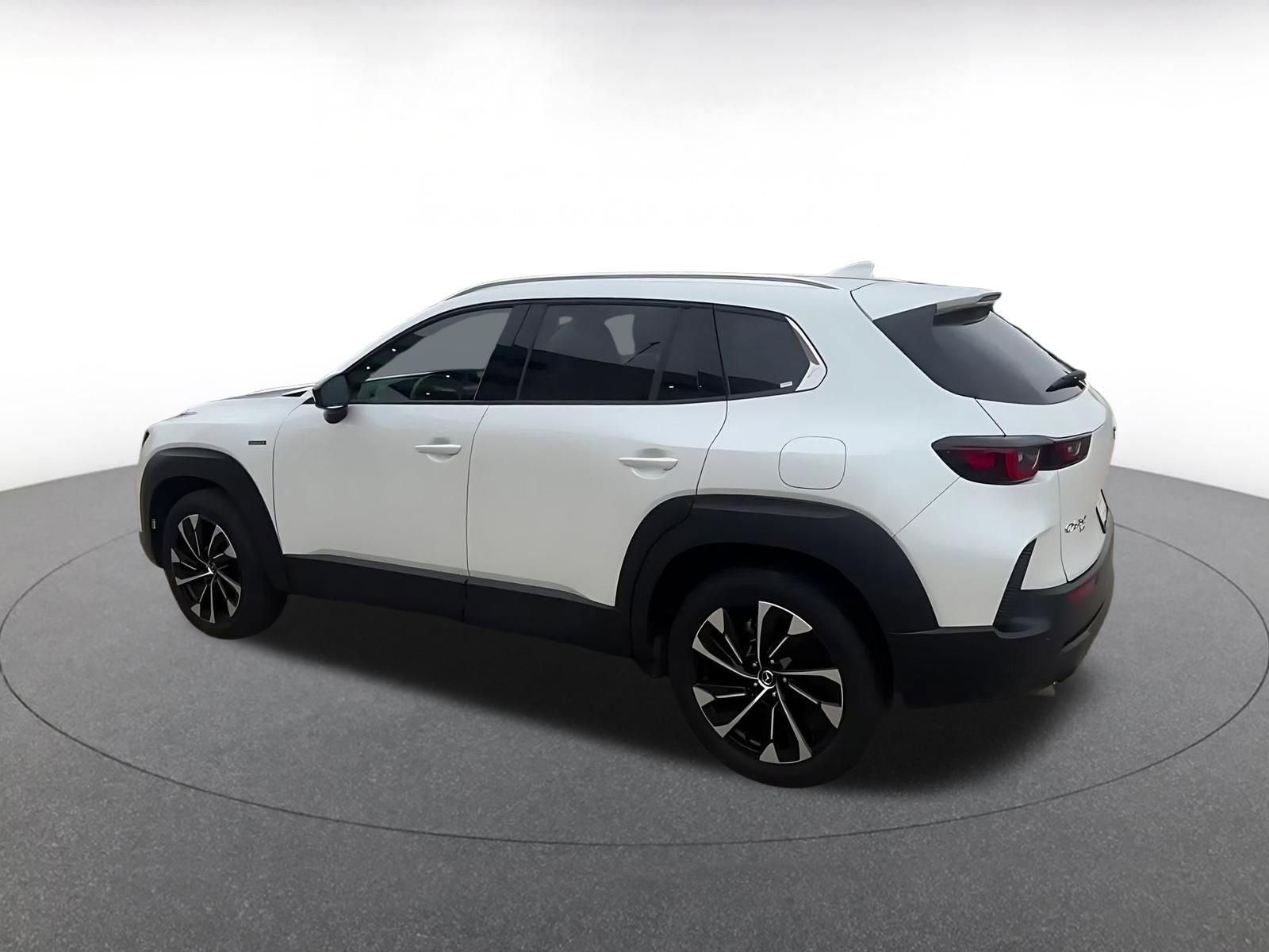 Thumbnail: 2025 Mazda CX-50 - 10