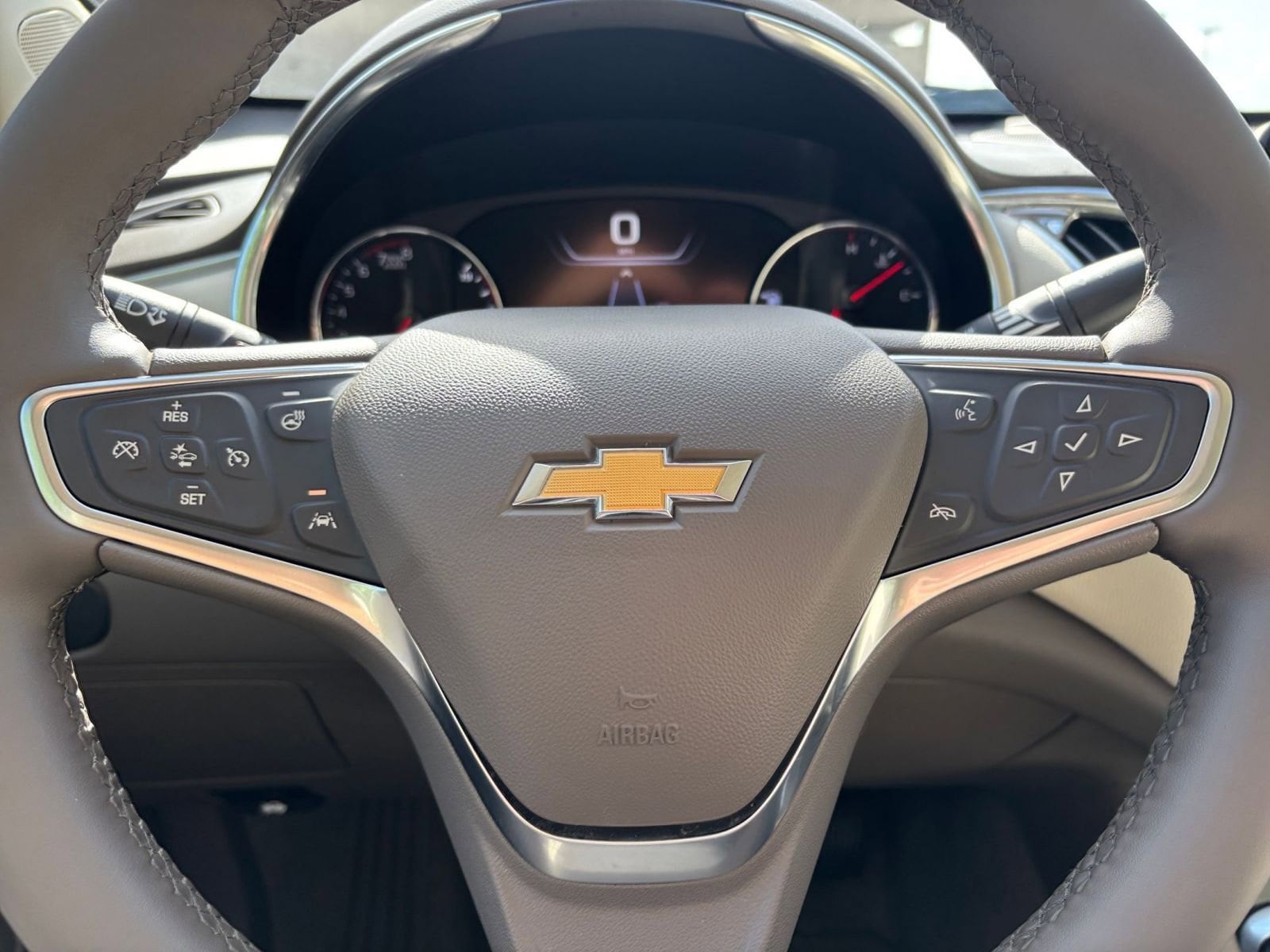 Thumbnail: 2024 Chevrolet Malibu - 28
