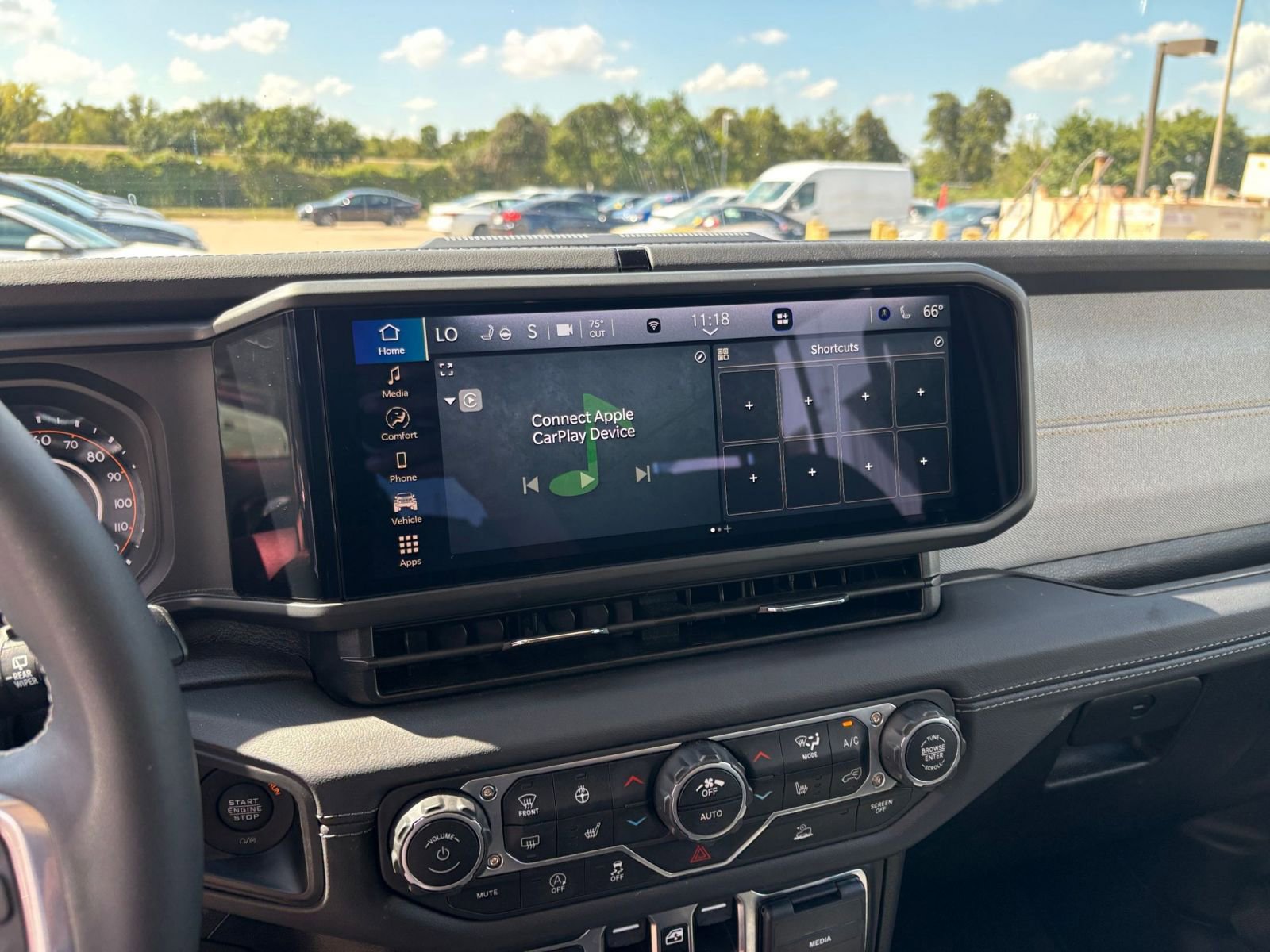 Thumbnail: 2025 Jeep Wrangler - 21