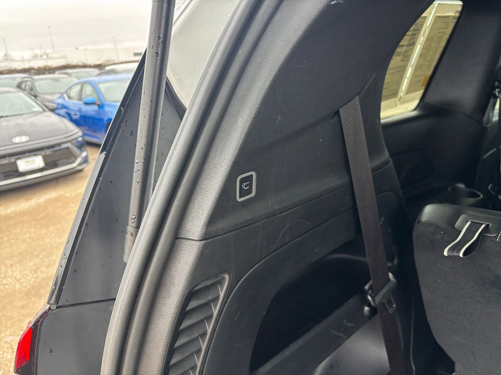 Thumbnail: 2025 Chrysler Pacifica - 23