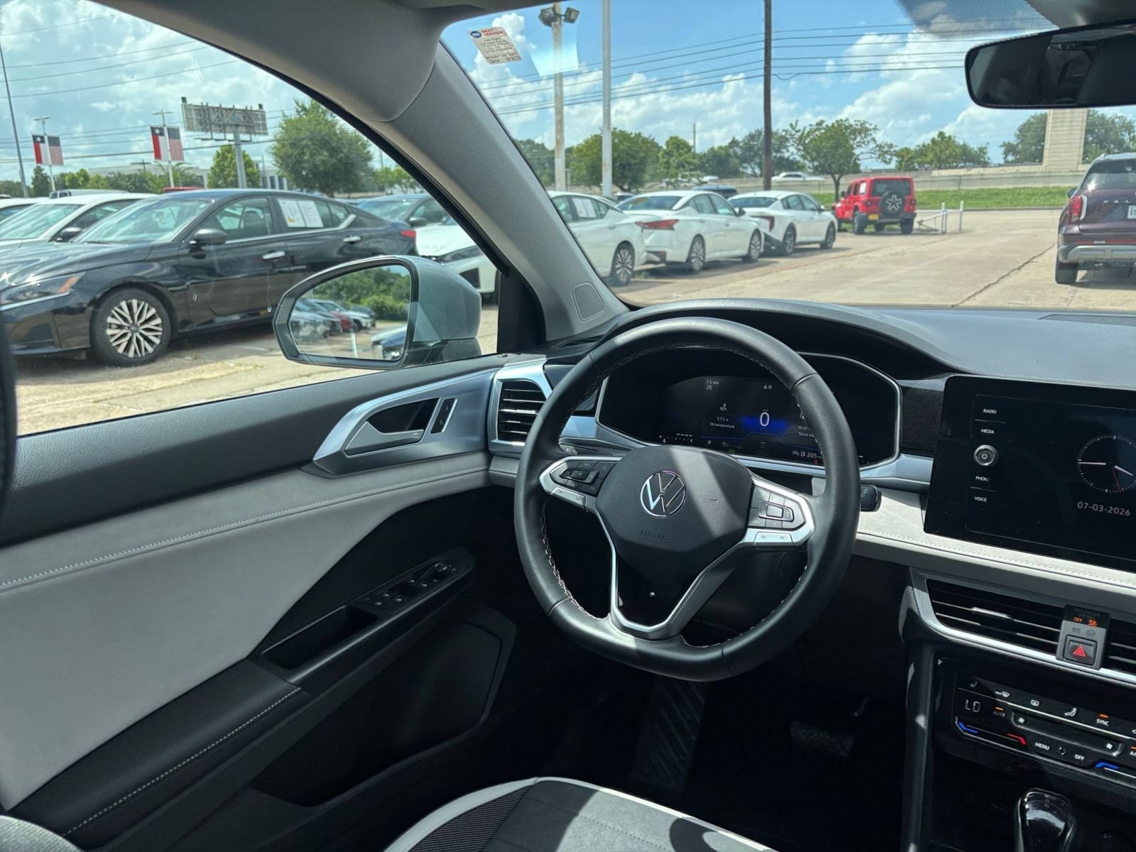 Thumbnail: 2025 Volkswagen Taos - 35