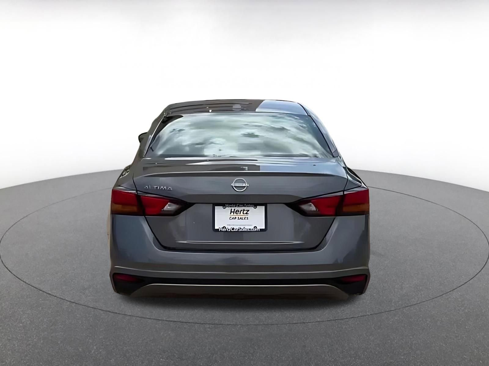 Thumbnail: 2025 Nissan Altima - 12