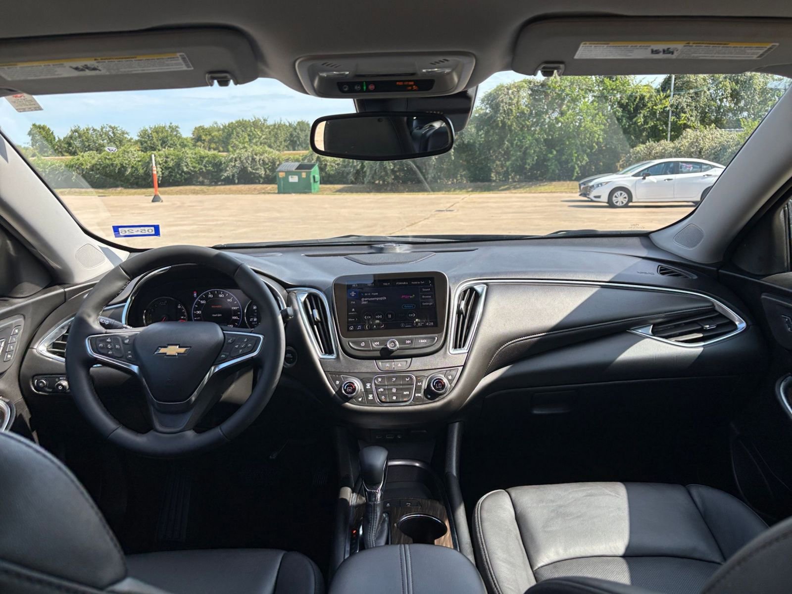 Thumbnail: 2024 Chevrolet Malibu - 33