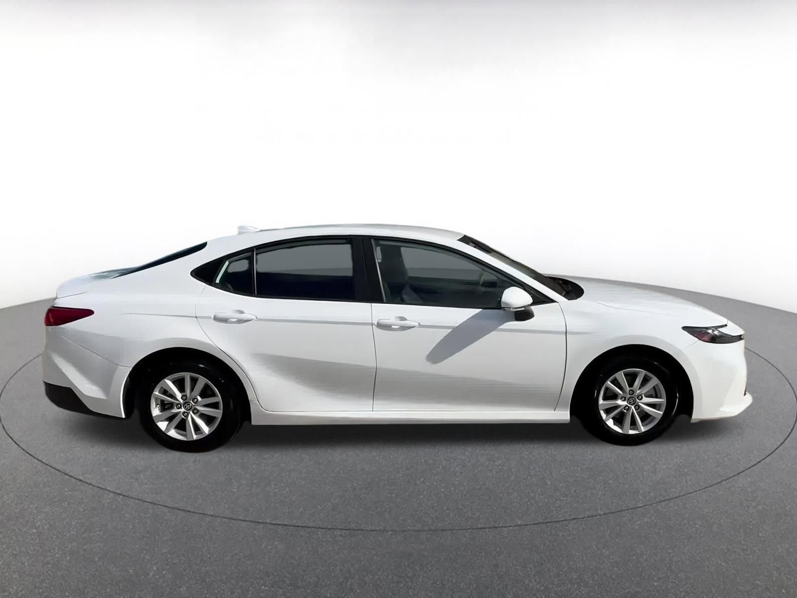 Thumbnail: 2025 Toyota Camry - 16