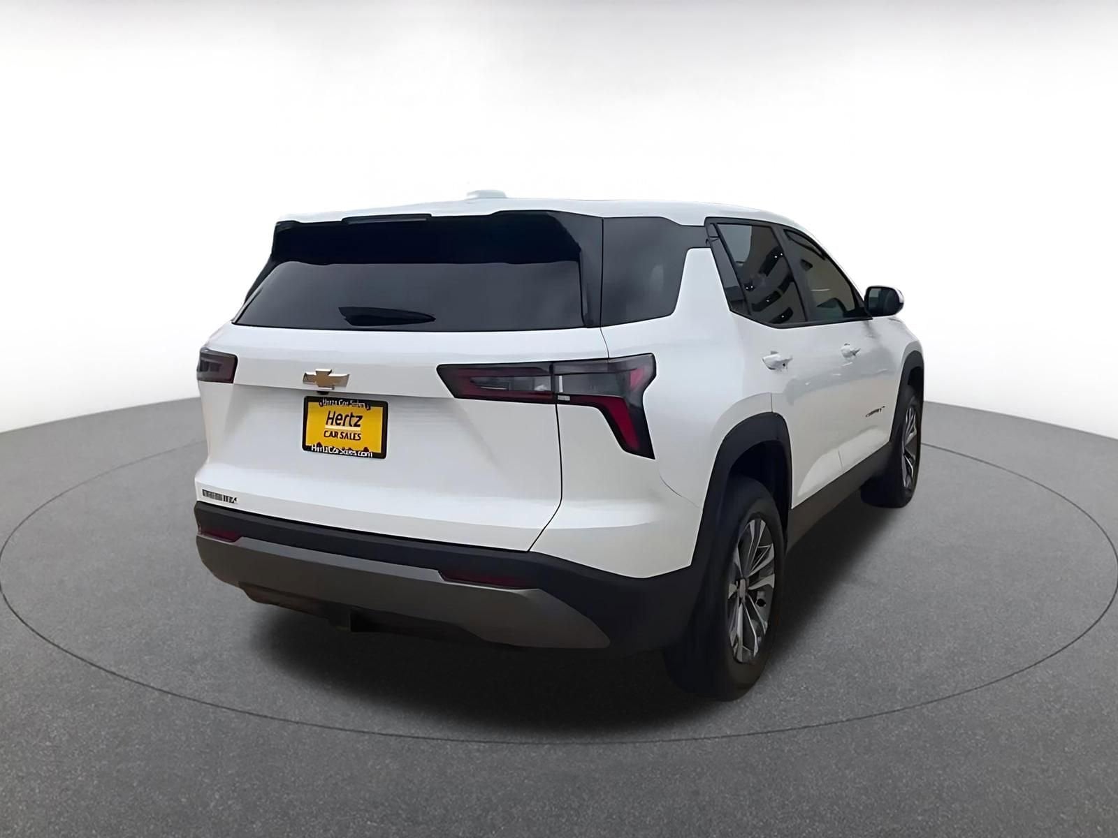 Thumbnail: 2025 Chevrolet Equinox - 14