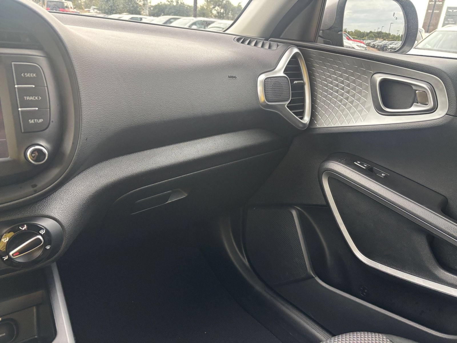 Thumbnail: 2025 Kia Soul - 32