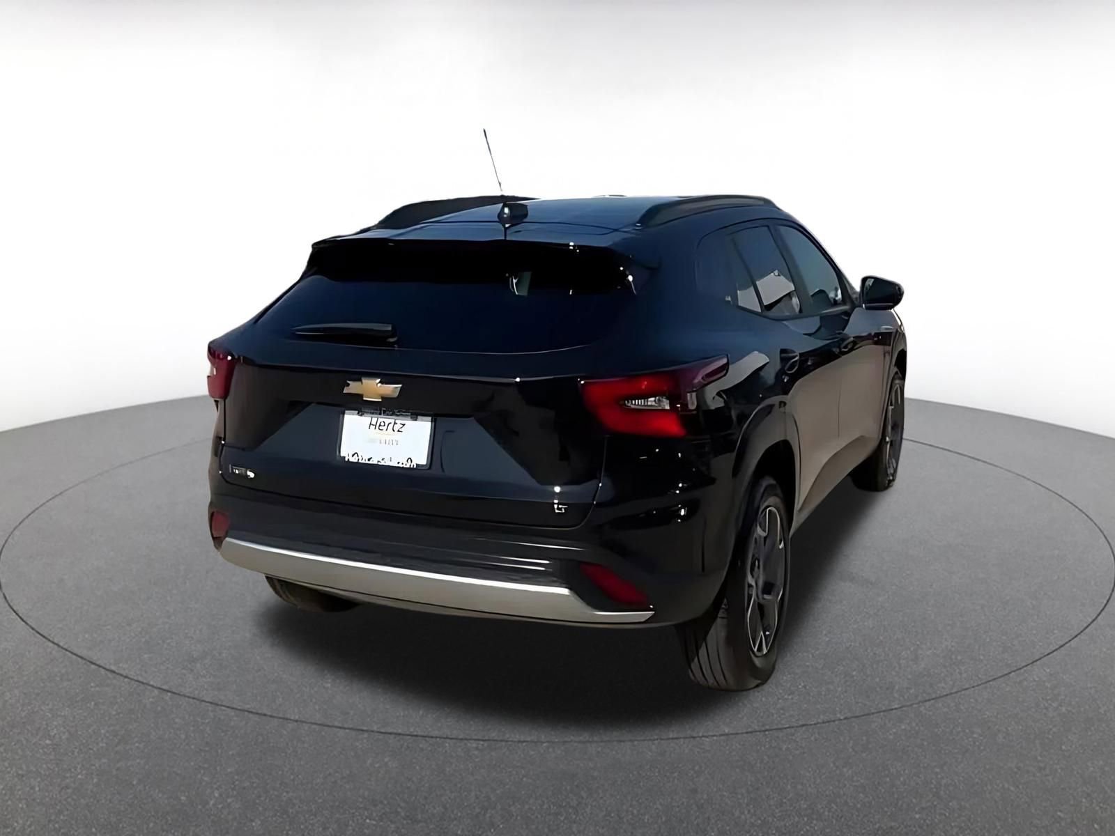 Thumbnail: 2025 Chevrolet Trax - 15