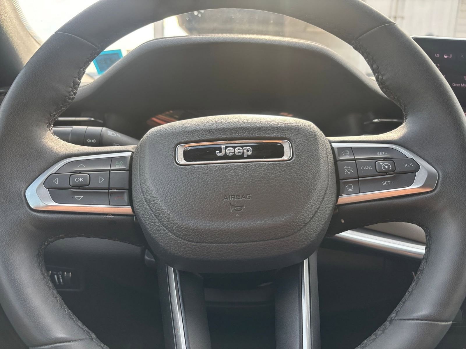 Thumbnail: 2025 Jeep Compass - 29
