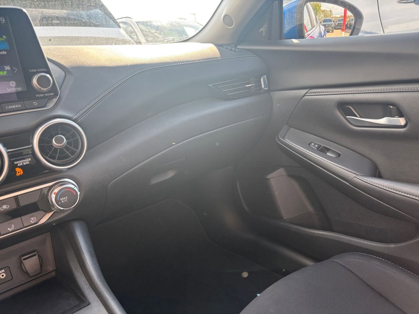 Thumbnail: 2025 Nissan Sentra - 33