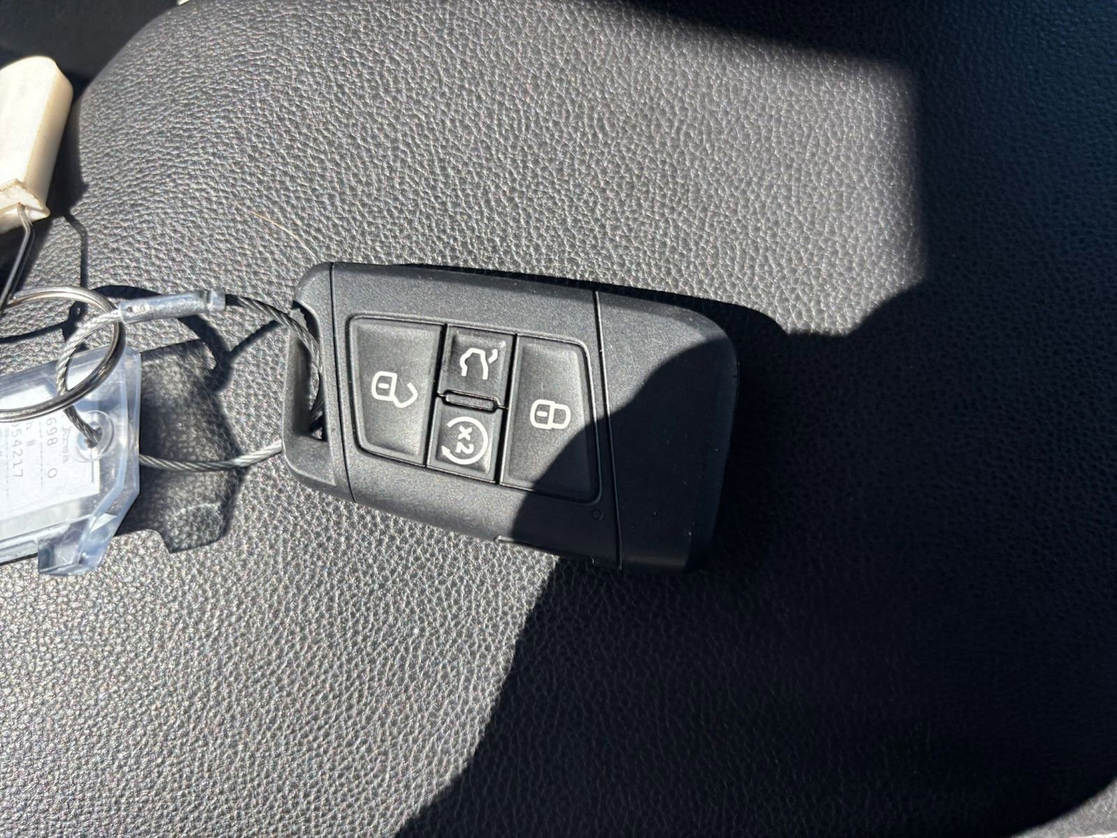 Thumbnail: 2025 Volkswagen Jetta - 22